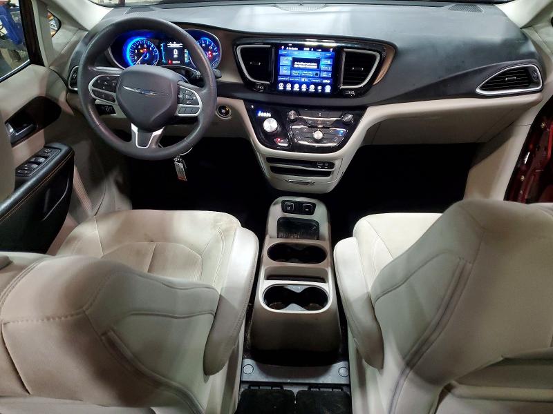Photo 8 from auction – 2017 CHRYSLER PACIFICA T with VIN 2C4RC1DG6HR515436