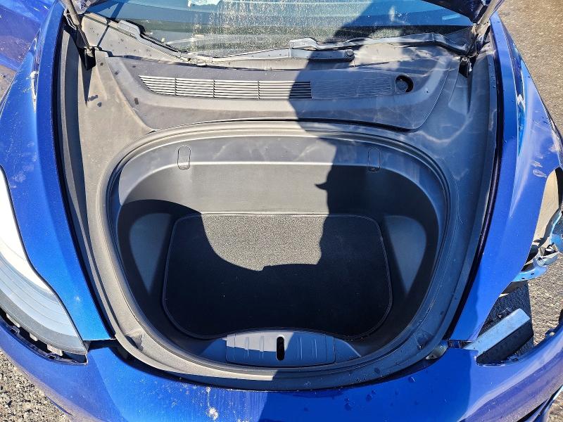 Photo 11 from auction – 2018 TESLA MODEL 3 with VIN 5YJ3E1EB9JF116086
