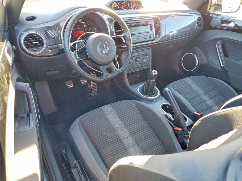 Photo 8 from auction – 2012 VOLKSWAGEN BEETLE with VIN 3VW4A7AT3CM648060