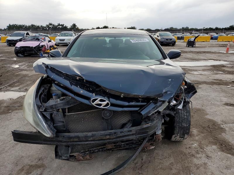 Photo 5 from auction – 2011 HYUNDAI SONATA with VIN 5NPEB4AC3BH078746