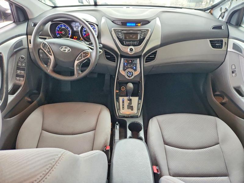 Photo 8 from auction – 2013 HYUNDAI ELANTRA with VIN KMHDH4AE4DU576292