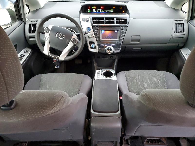 Photo 8 from auction – 2014 TOYOTA PRIUS V with VIN JTDZN3EU7E3290359