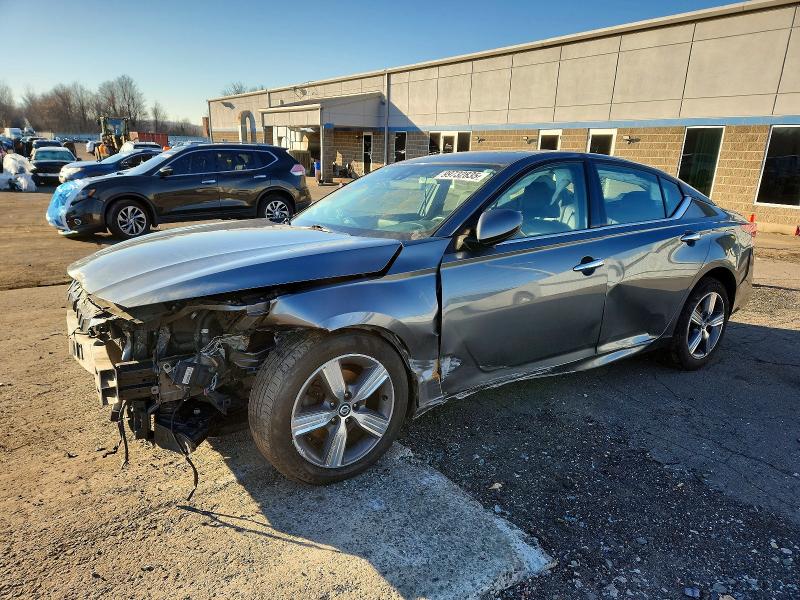 NISSAN ALTIMA 2019 with VIN 1N4BL4EV4KC102629 - Photo from auction