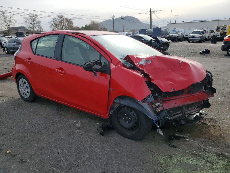Photo 4 from auction – 2016 TOYOTA PRIUS C with VIN JTDKDTB33G1120840