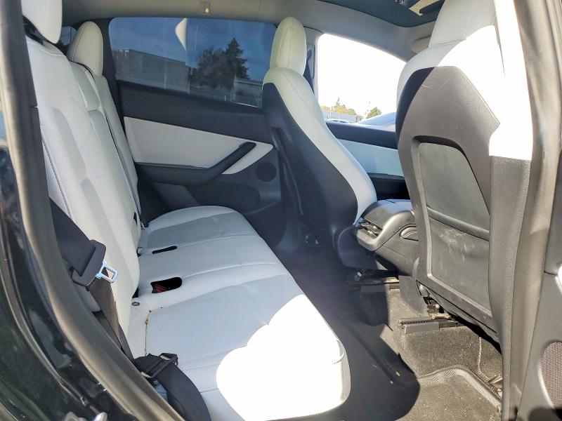 Photo 10 from auction – 2022 TESLA MODEL Y with VIN 7SAYGDEF1NF506788