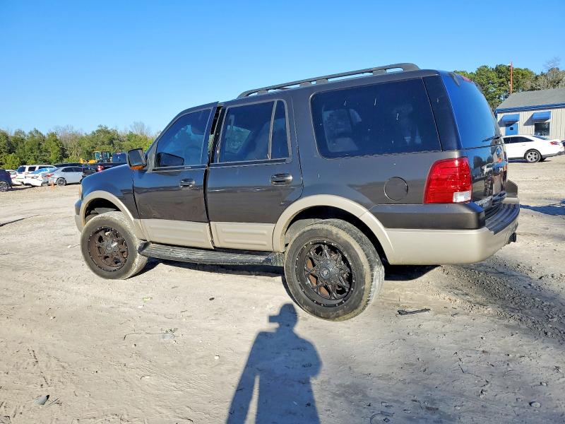 Photo 2 from auction – 2005 FORD EXPEDITION with VIN 1FMPU17545LA81967