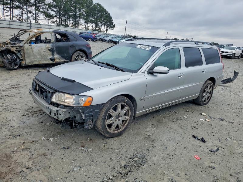 VOLVO V70 2005 with VIN YV1SW592052509388 - Photo from auction