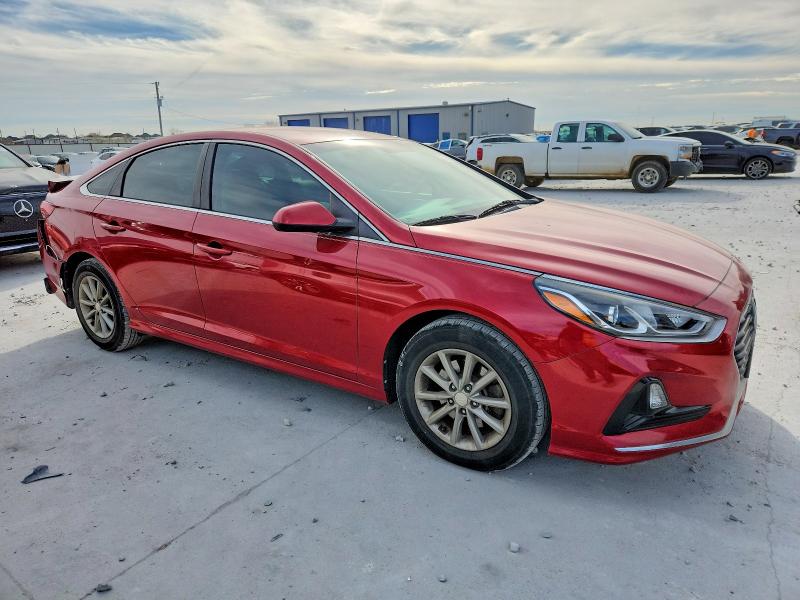 Photo 4 from auction – 2019 HYUNDAI SONATA SE with VIN 5NPE24AF0KH766097