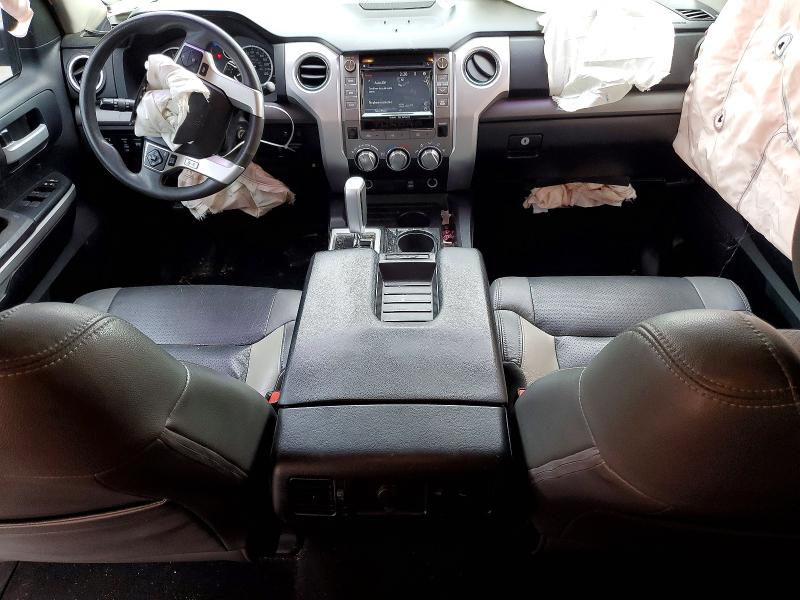 Photo 8 from auction – 2016 TOYOTA TUNDRA with VIN 5TFEW5F12GX197899
