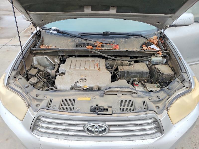 Photo 11 from auction – 2010 TOYOTA HIGHLANDER with VIN JTEZK3EH0A2105186