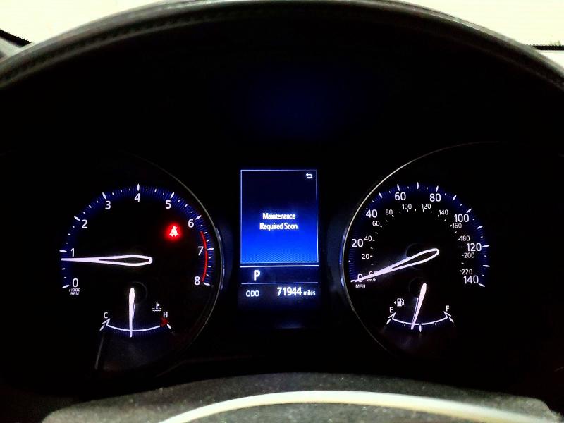 Photo 9 from auction – 2019 TOYOTA C-HR XLE with VIN NMTKHMBX2KR080449