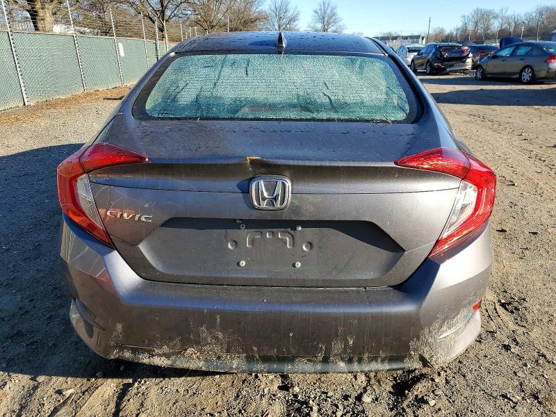 Photo 6 from auction – 2018 HONDA CIVIC EX with VIN 2HGFC2F72JH574020