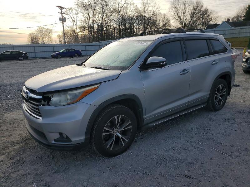 TOYOTA HIGHLANDER 2016 with VIN 5TDKKRFH9GS131410 - Photo from auction
