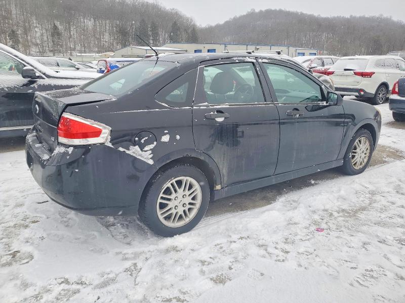 Photo 3 from auction – 2010 FORD FOCUS SE with VIN 1FAHP3FN1AW177373