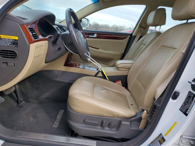 Photo 7 from auction – 2012 HYUNDAI GENESIS 3. with VIN KMHGC4DD0CU177585