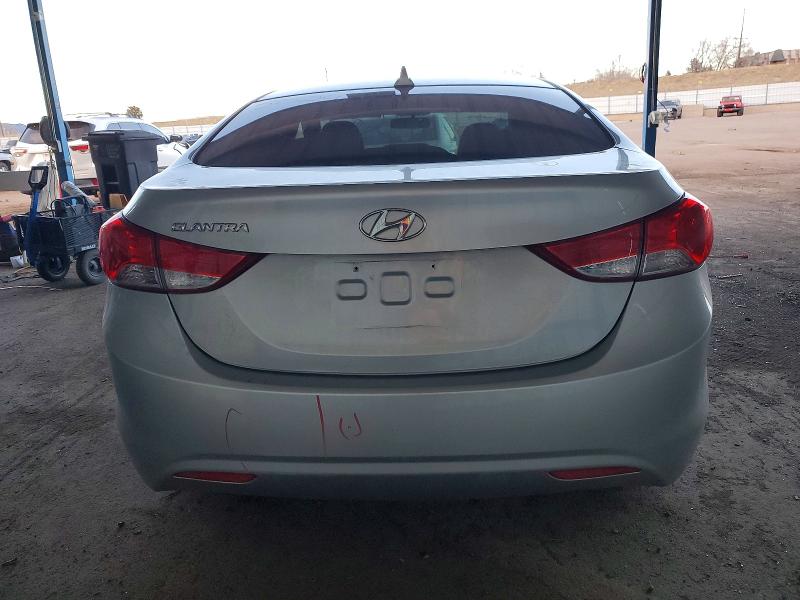 Photo 6 from auction – 2011 HYUNDAI ELANTRA GL with VIN 5NPDH4AE3BH027727