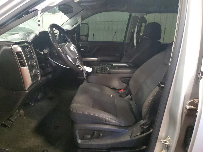 Photo 7 from auction – 2018 CHEVROLET SILVERADO with VIN 1GCUKREC1JF176735