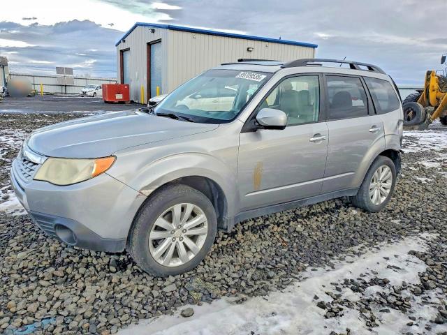 SUBARU FORESTER 2011 with VIN JF2SHADC8BH719529 - Photo from auction