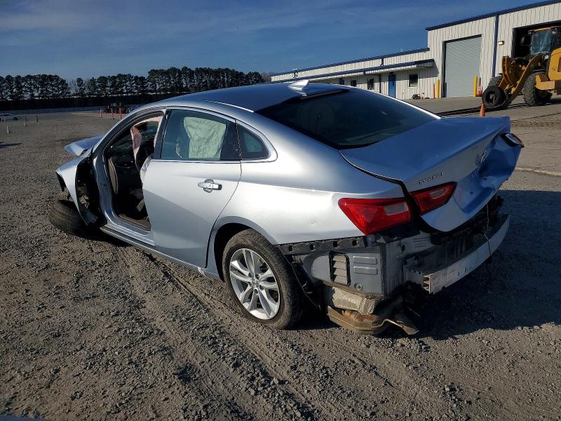 Photo 2 from auction – 2018 CHEVROLET MALIBU with VIN 1G1ZD5ST0JF163710
