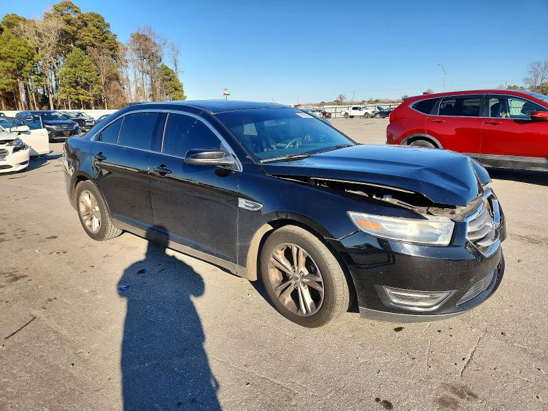 Photo 4 from auction – 2017 FORD TAURUS with VIN 1FAHP2E8XHG111964