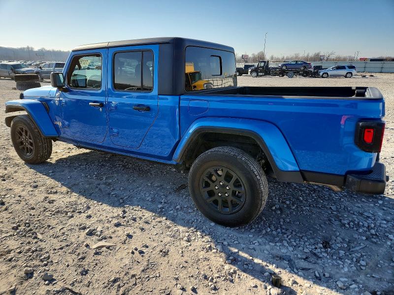 Фото 2 с аукциона – 2023 JEEP GLADIATOR с VIN 1C6HJTFG6PL564337