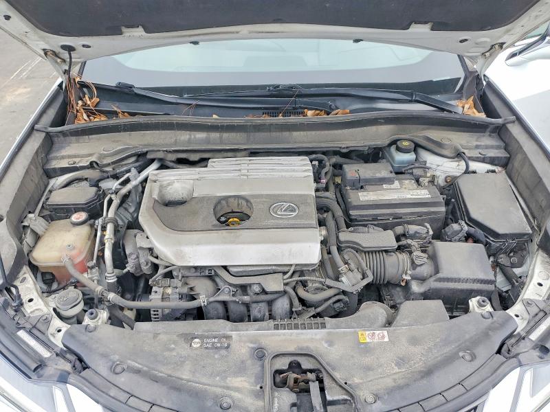 Photo 12 from auction – 2019 LEXUS UX 200 with VIN JTHY3JBH9K2002368
