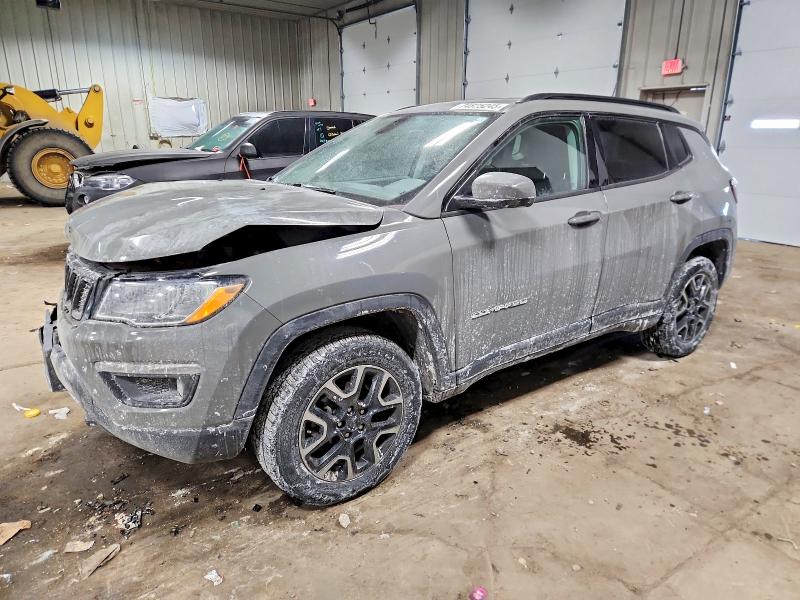 JEEP COMPASS SP 2019 с VIN 3C4NJDAB8KT674669 - Фото с аукциона
