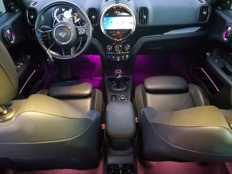 Photo 8 from auction – 2022 MINI COOPER with VIN WMZ53BR03N3N33641