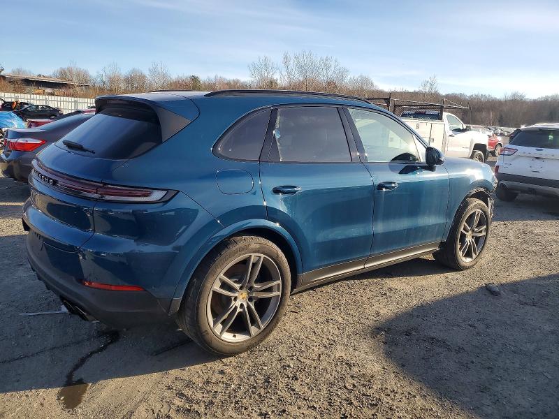 Photo 3 from auction – 2024 PORSCHE CAYENNE S with VIN WP1AL2AY6RDA34282