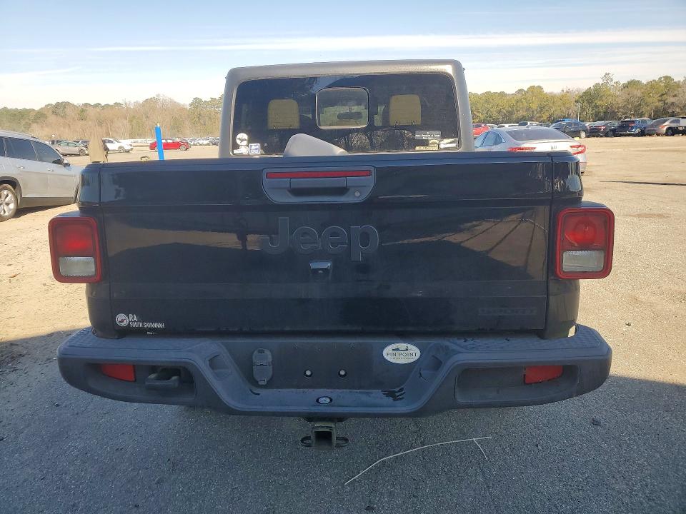 Photo 6 from auction – 2020 JEEP GLADIATOR with VIN 1C6HJTAG0LL189031