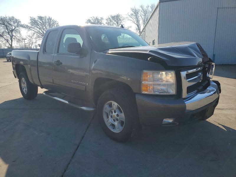 Photo 4 from auction – 2008 CHEVROLET SILVERADO with VIN 1GCEC19C58Z230513