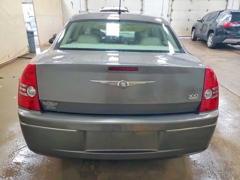Photo 6 from auction – 2008 CHRYSLER 300 TOURIN with VIN 2C3KA53G68H241682