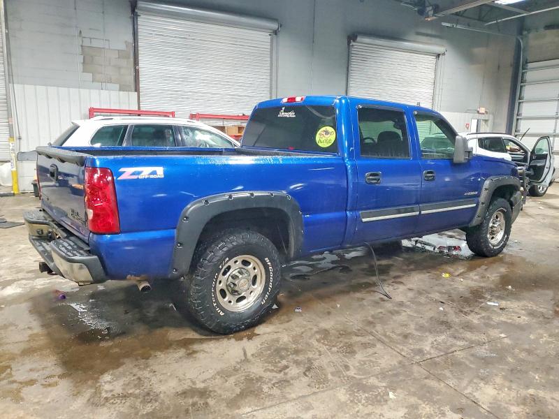 Photo 3 from auction – 2003 CHEVROLET SILVERADO with VIN 1GCGK13U63F104670