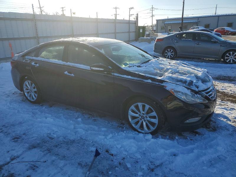 Фото 4 с аукциона – 2014 HYUNDAI SONATA с VIN 5NPEC4AC0EH849830