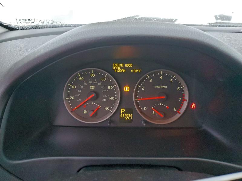 Photo 9 from auction – 2005 VOLVO S40 2.4I with VIN YV1MS382452118190