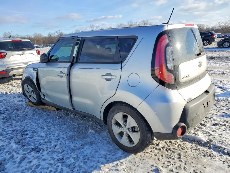 Photo 2 from auction – 2016 KIA SOUL with VIN KNDJN2A27G7849383