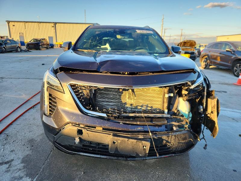 Photo 5 from auction – 2022 CADILLAC XT4 with VIN 1GYFZER45NF170274