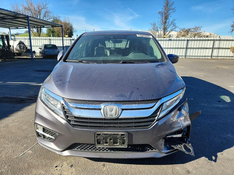 Photo 5 from auction – 2018 HONDA ODYSSEY with VIN 5FNRL6H91JB021902