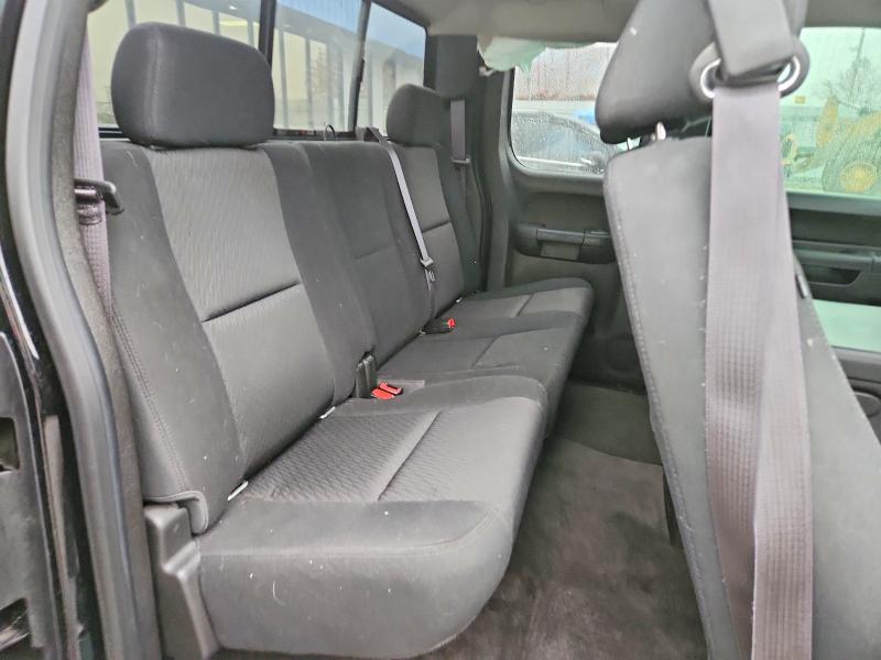Photo 10 from auction – 2013 CHEVROLET SILVERADO with VIN 1GCRKSE78DZ382167