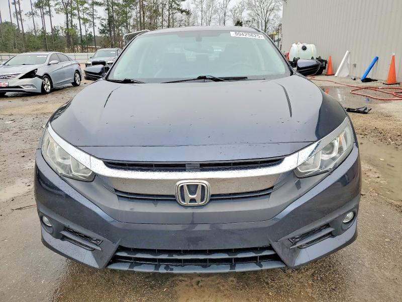 Photo 5 from auction – 2016 HONDA CIVIC EXL with VIN 19XFC1F75GE016269