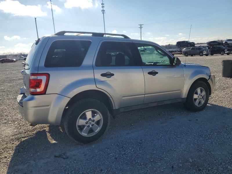 Photo 3 from auction – 2012 FORD ESCAPE with VIN 1FMCU0DG6CKA93460