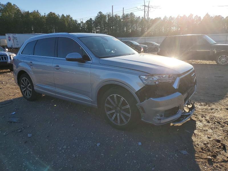 Photo 4 from auction – 2017 AUDI Q7 PREMIUM with VIN WA1LAAF76HD002855