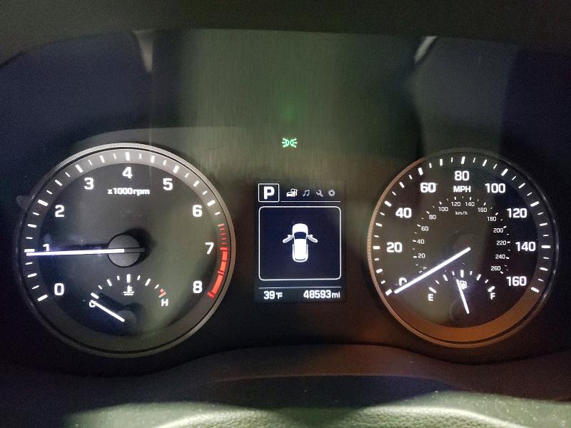Photo 9 from auction – 2018 HYUNDAI TUCSON SE with VIN KM8J2CA40JU658327