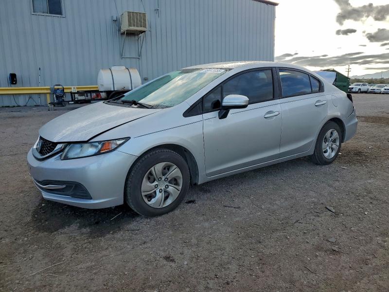 HONDA CIVIC LX 2015 with VIN 19XFB2F52FE007101 - Photo from auction