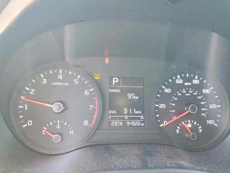 Zdjęcie 9 z aukcji – 2018 KIA RIO LX z VIN 3KPA24AB8JE044990