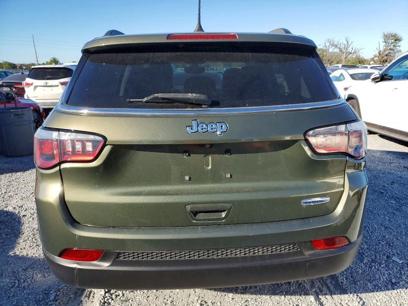 Photo 6 from auction – 2019 JEEP COMPASS with VIN 3C4NJCBB3KT638090