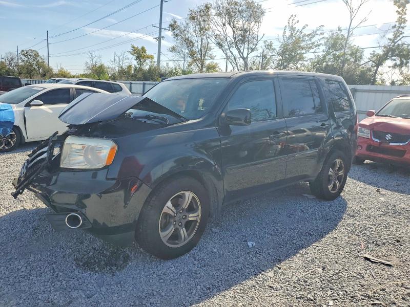 HONDA PILOT SE 2015 with VIN 5FNYF4H3XFB064807 - Photo from auction