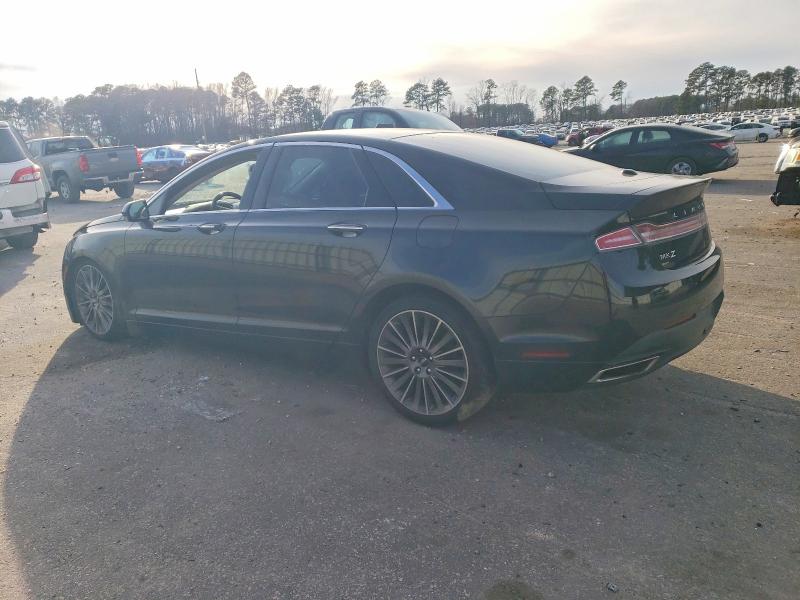 Photo 2 from auction – 2014 LINCOLN MKZ with VIN 3LN6L2LU6ER826267
