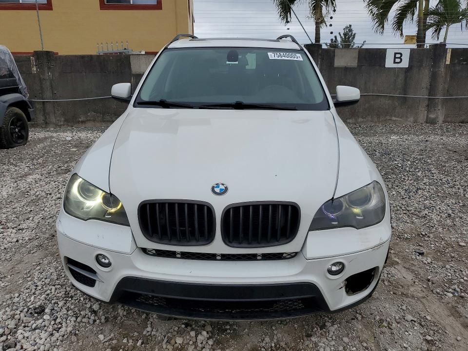 Photo 5 from auction – 2013 BMW X5 with VIN 5UXZV4C56D0E09330