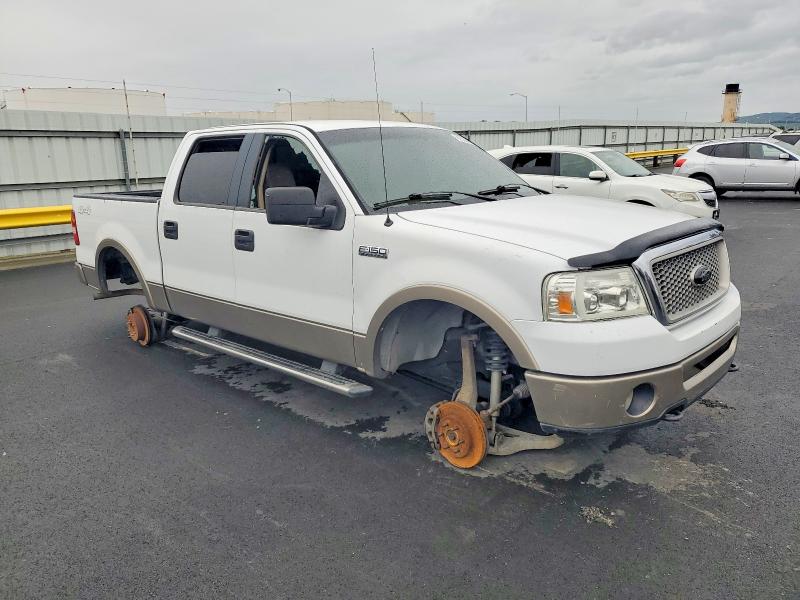 Photo 4 from auction – 2006 FORD F150 SUPER with VIN 1FTPW14576FA16419
